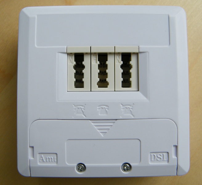 Datei:Dsl-splitter-top.jpg